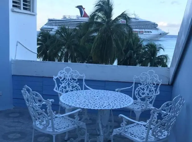 Shore Life Vacation Aparthotel